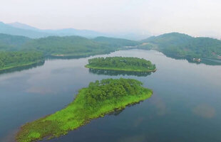 Hồ Yên Trung, Uông Bí